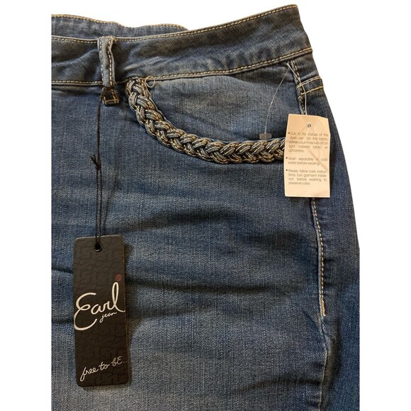 Earl Jeans Women’s 24W‎ Denim Shorts Plus Size Blue Stretch Bermuda - Picture 3 of 8